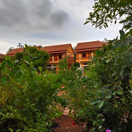 Paradisestay Auro Jungle Resort Pondicherry Exterior photo